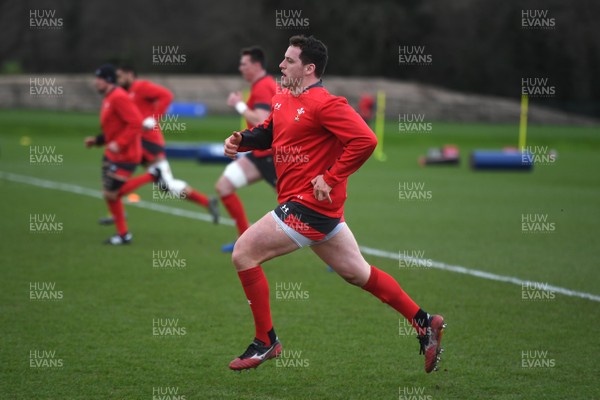 040220 - Wales Rugby Training - Ryan Elias during training