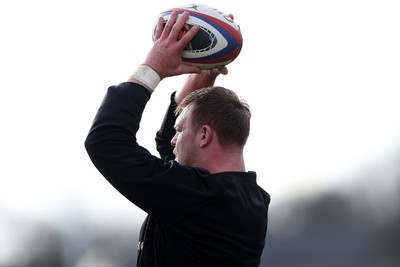 040226 - Wales Rugby Training ahead of their first Six Nations game against England - Dewi Lake during training