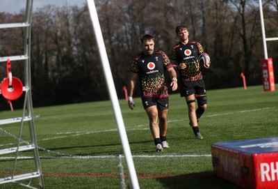040226 - Wales Rugby Training ahead of their first Six Nations game against England - Liam Belcher during training