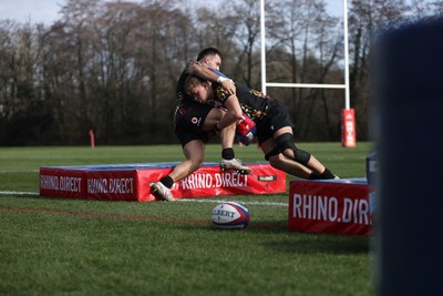 040226 - Wales Rugby Training ahead of their first Six Nations game against England - Liam Belcher and Alex Mann during training