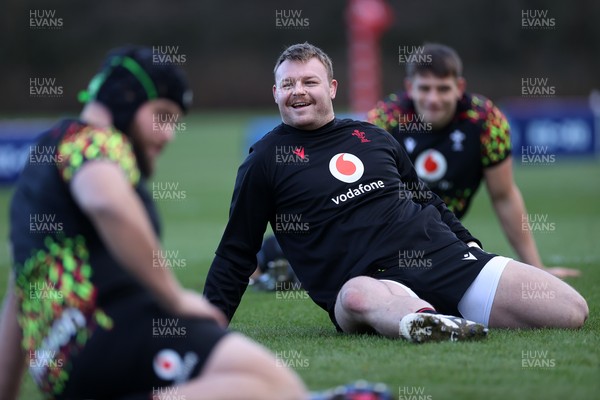 040226 - Wales Rugby Training ahead of their first Six Nations game against England - Dewi Lake during training