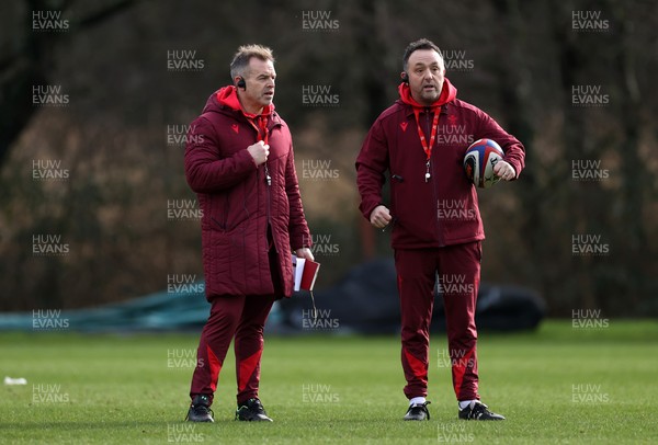 040226 - Wales Rugby Training ahead of their first Six Nations game against England - Danny Wilson, Assistant Coach and Matt Sherratt, Attack Coach during training