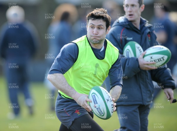 04.03.08 - Wales Rugby Training - Stephen Jones in action during training 