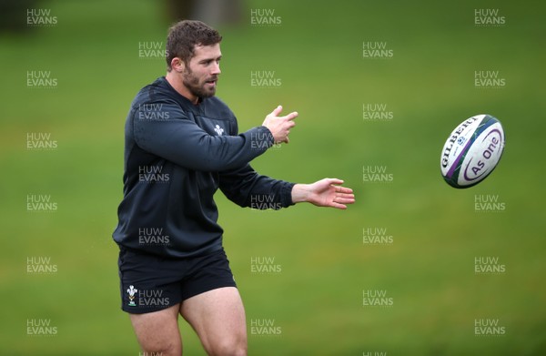 040319 - Wales Rugby Training - Leigh Halfpenny during training