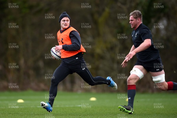 040319 - Wales Rugby Training - Aled Davies during training