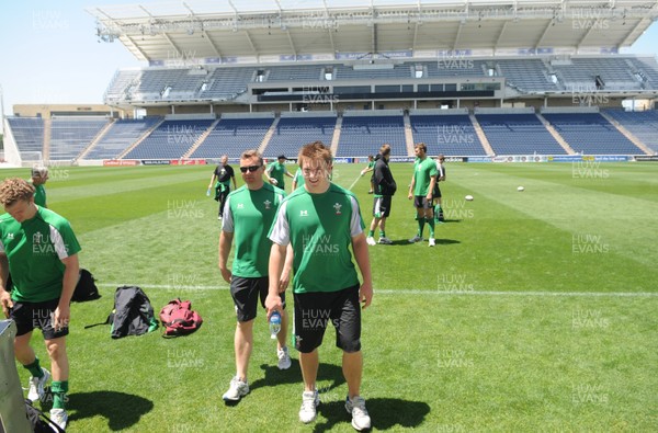 04.06.09 - Wales Rugby Training - Wales' Jonathan Davies at Toyota Park, Chicago ahead of his teams match against USA on Saturday. 