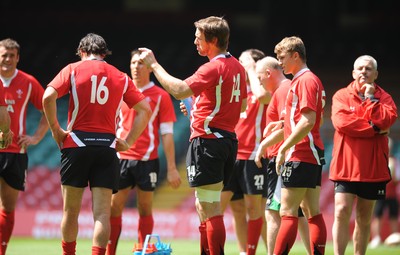 04.06.10 - Wales Rugby Captains Run - Ryan Jones during training. 