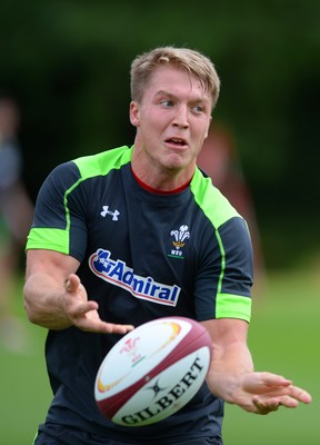 040815 - Wales Rugby Training -Tyler Morgan during training