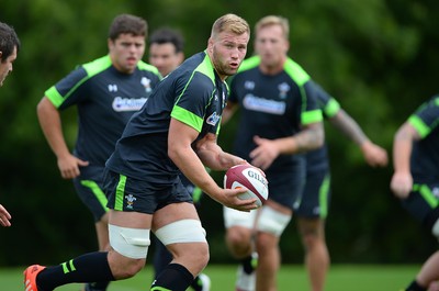 040815 - Wales Rugby Training -Ross Moriarty during training