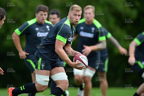 040815 - Wales Rugby Training -Ross Moriarty during training