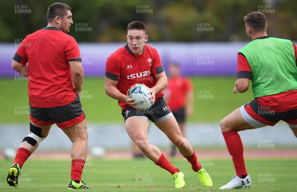 041019 - Wales Rugby Training - Josh Adams during training
