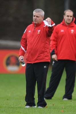 04.11.08 - Wales Rugby Training - Wales coach, Warren Gatland makes a point during training. 