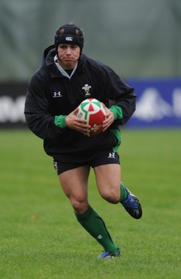 04.11.08 - Wales Rugby Training - Leigh Halfpenny in action during training. 