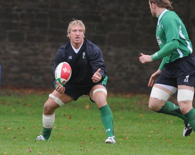 04.11.08 - Wales Rugby New cap Andy Powell at a training session ahead of his sides clash against South Africa 