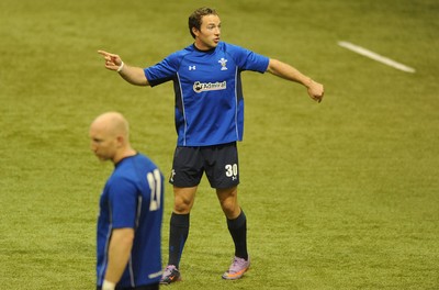 04.11.10 - Wales Rugby Training - Will Harries during training. 
