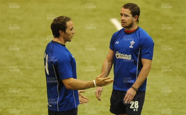 04.11.10 - Wales Rugby Training - Will Harries and Shane Williams during training. 