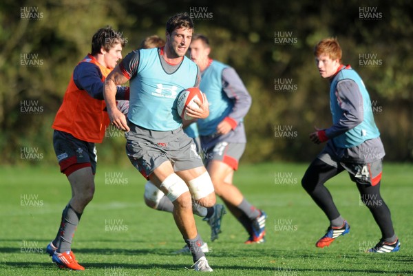 041113 - Wales Rugby Training -Luke Charteris during training