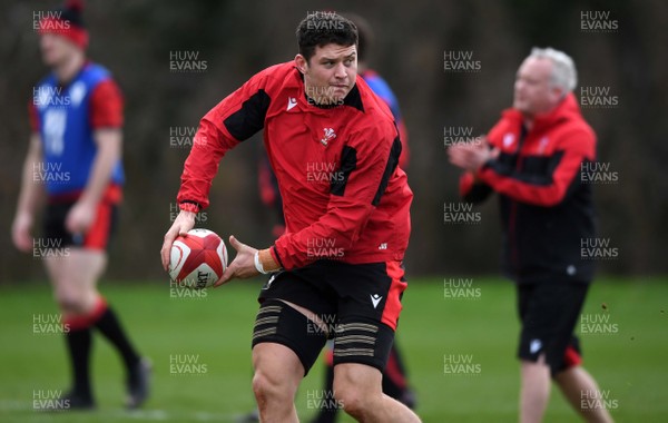041220 - Wales Rugby Training - James Botham during training