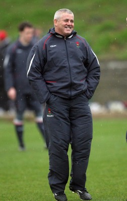05.02.08 Wales Rugby Training,Cardiff... Wales Coach Warren Gatland tries to keep warm during training. 