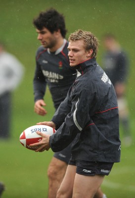 05.02.08 - Wales Rugby Training - Dwayne Peel and Mike Phillips(L) in action during training 