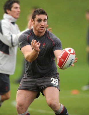 05.02.08 - Wales Rugby Training - Huw Bennett in action during training 