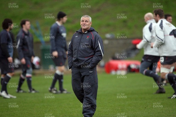 05.02.08 Wales Rugby Training,Cardiff... Wales Coach Warren Gatland watches the skies during training. 