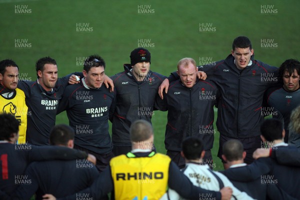 05.02.08 Wales Rugby Training,Cardiff... Wales Jamie Roberts(centre). 