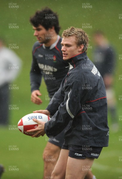 05.02.08 - Wales Rugby Training - Dwayne Peel and Mike Phillips(L) in action during training 