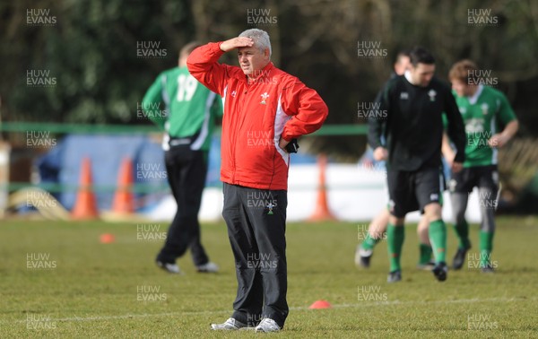 05.02.10 - Wales Rugby Training -  Warren Gatland  