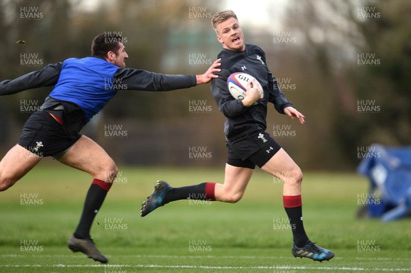 050218 - Wales Rugby Training - Gareth Anscombe during training