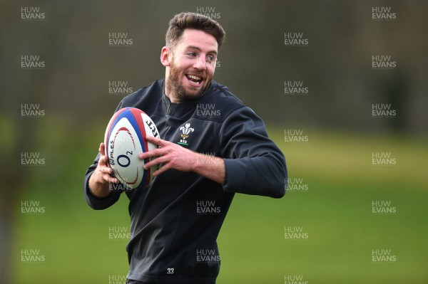 050218 - Wales Rugby Training - Alex Cuthbert during training