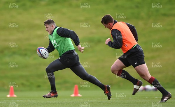 050218 - Wales Rugby Training - Steff Evans during training