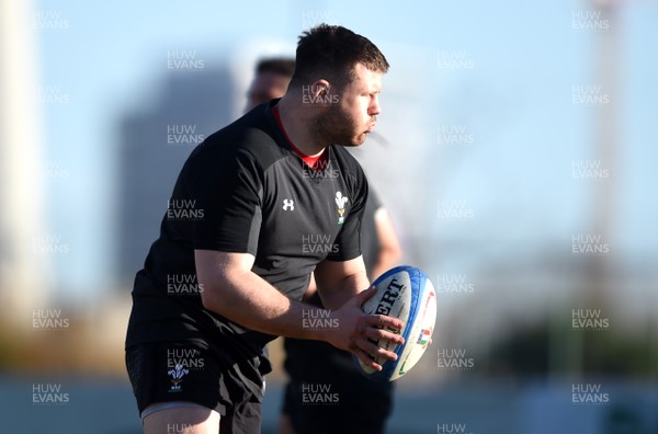 050219 - Wales Rugby Training - Rob Evans during training