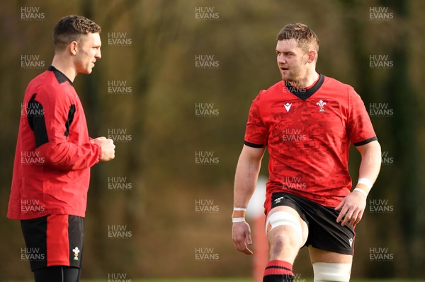 050221 - Wales Rugby Training - George North and Dan Lydiate during training