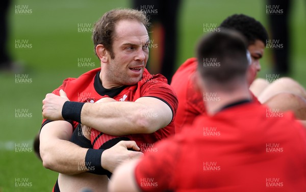 050221 - Wales Rugby Training - Alun Wyn Jones during training