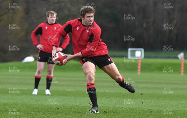 050221 - Wales Rugby Training - Leigh Halfpenny during training