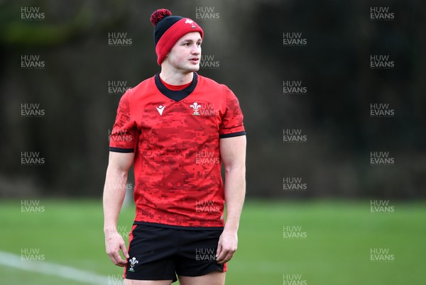 050221 - Wales Rugby Training - Hallam Amos during training