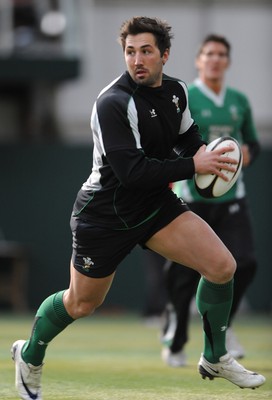 05.03.09 - Wales Rugby Training - Gavin Henson in action during training. 