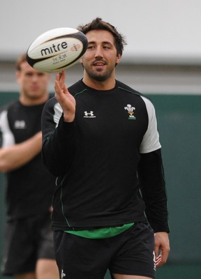 05.03.09 - Wales Rugby Training - Gavin Henson during training. 
