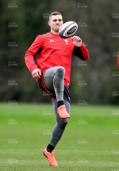 050320 - Wales Rugby Training - George North during training