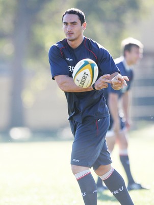 05.06.08 Wales rugby in S.Africa... Wales Sonny Parker training at Bishop School in Cape Town.   