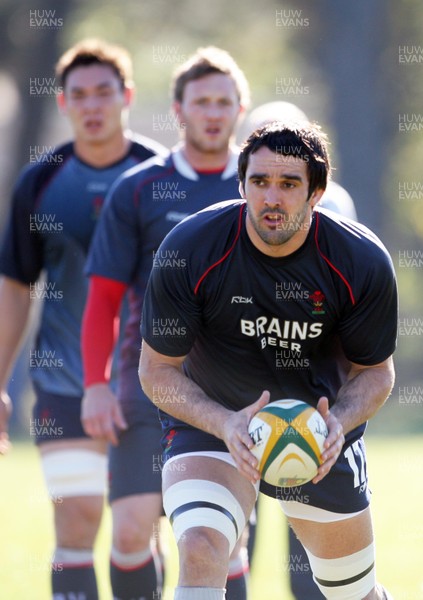 05.06.08 Wales rugby in S.Africa... Wales Jonathan Thomas training at Bishop School in Cape Town.   