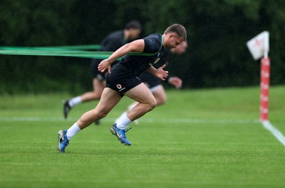 050625 - Wales Rugby Training - Cameron Winnett during training