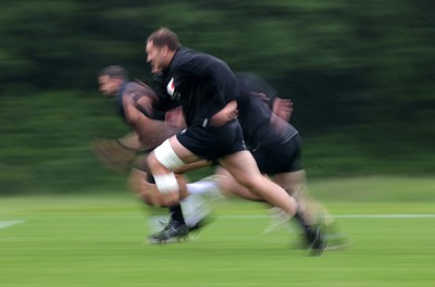 050625 - Wales Rugby Training - Ben Carter during training