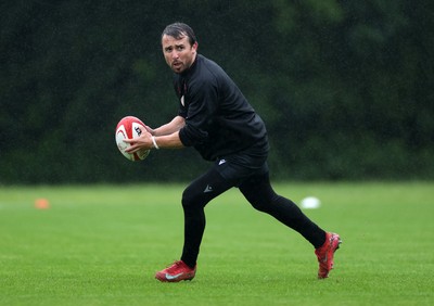 050625 - Wales Rugby Training - Rhodri Williams during training