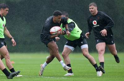 050625 - Wales Rugby Training - Keelan Giles during training
