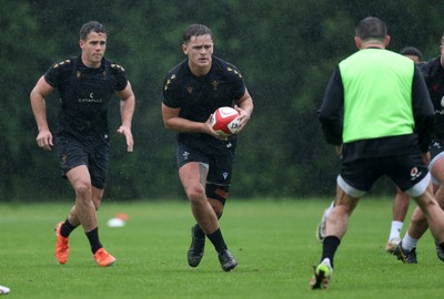 050625 - Wales Rugby Training - Alex Mann during training