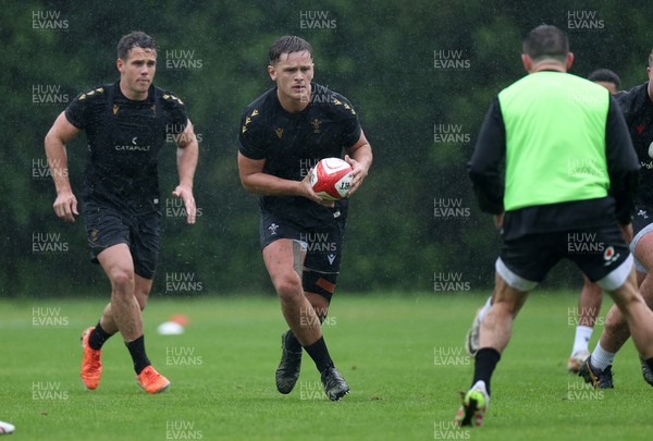 050625 - Wales Rugby Training - Alex Mann during training