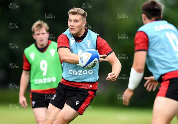 050721 - Wales Rugby Training -  Ben Carter during training