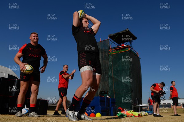 050722 - Wales Rugby Training - Ryan Elias during training